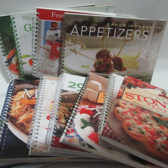 Pampered Chef Kitchen New Large Lot Of Pampered Chef Cookbooks